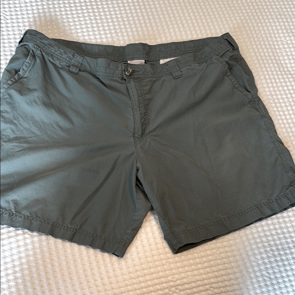 Men's Columbia Green Shorts 40W